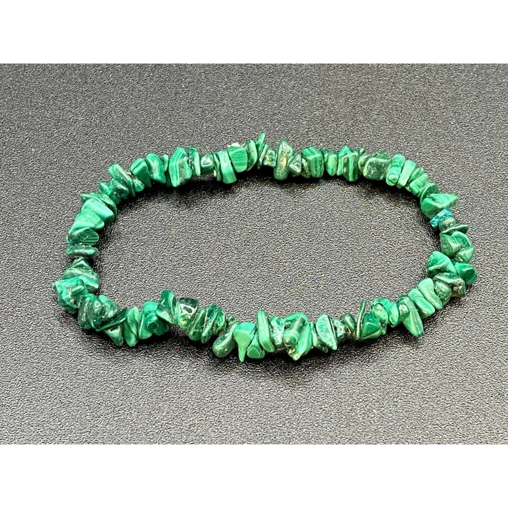 Malachite Stone Chip Expandable Bracelet
